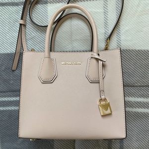Michael Kors Leather Pink Mercer Messenger Purse